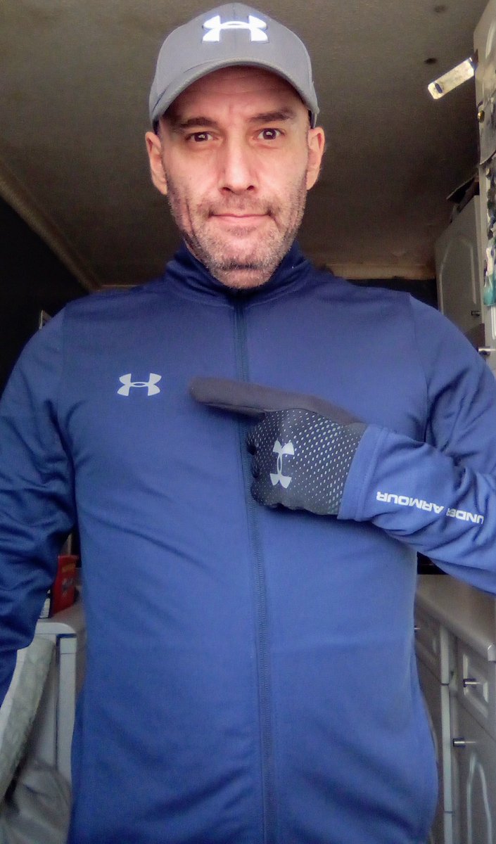 John12Smith08's tweet photo. Tuesday 03 November 2020
#UnderArmour @underarmour
#AllDayHustle #BloodSweatRespect #BreakThrough #ChaseGreatness #Focus #GetToWork #GrindDNA #HardestWorkerInTheRoom #Humble/#Hungry #JustBringIt #NeverFull #NoApologies/#NoExcuses #PayYourDues #ProgressThroughPain https://t.co/dgXyUSK96g