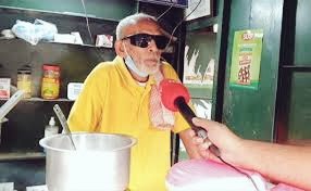 nad_eem7's tweet photo. Baba:Ab ham vo baba nahi jo libir libir karte the...ab ham ko chahiye full paisa😂🤣

#GauravWasan❤
#betraybaba https://t.co/4D9iwDyJT6