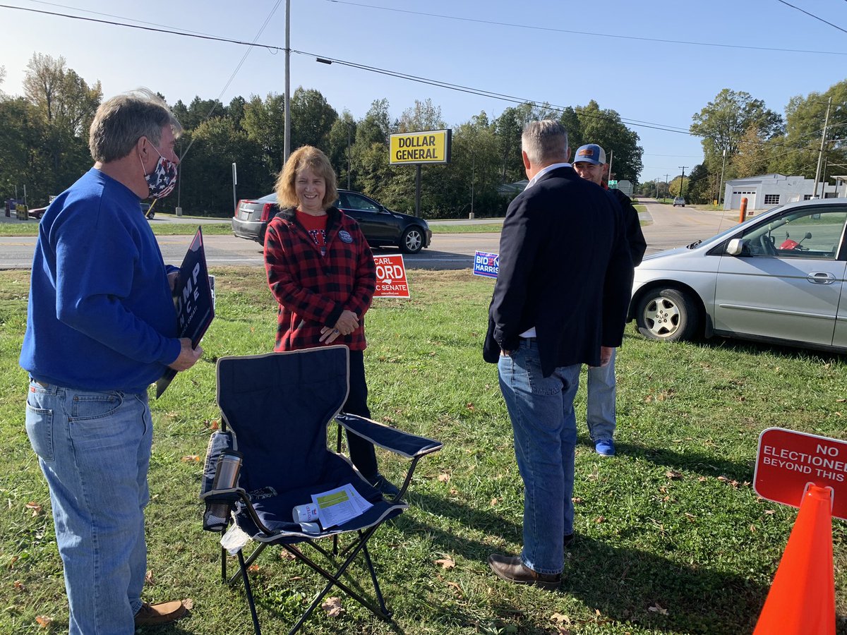 WhatleyNC's tweet photo. Awesome to talk with voters and volunteers in Rowan County! The Republican base is turning out strong across NC today! #NCGOP #4MoreYears #ncpol https://t.co/aHx84el7Ni