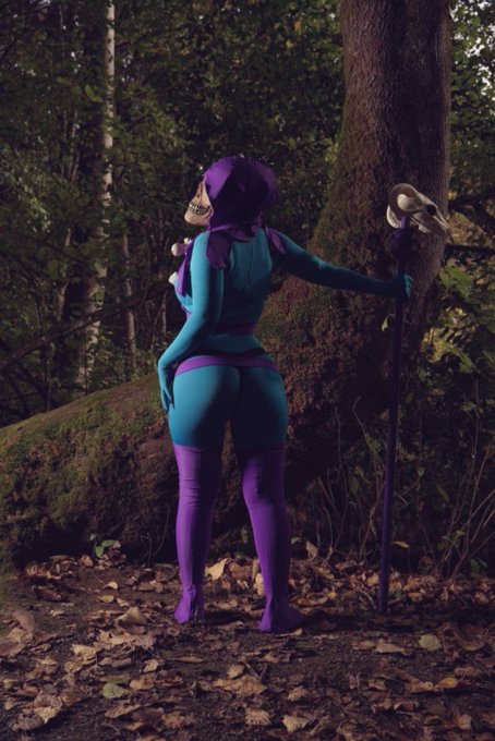 Here is my skelewhore- I mean lady skeletor cosplay. #skeletor #skelewhore #skeletorcosplay #ladyskeletor<a href="/tag/skeletor"class="tags"><span>#skeletor</span></a><a href="/tag/heman"class="tags"><span>#heman</span></a><a href="/tag/thicc"class="tags"><span>#thicc</span></a><a href="/tag/skelewhore"class="tags"><span>#skelewhore</span></a><a href="/tag/skeletorcosplay"class="tags"><span>#skeletorcosplay</span></a>