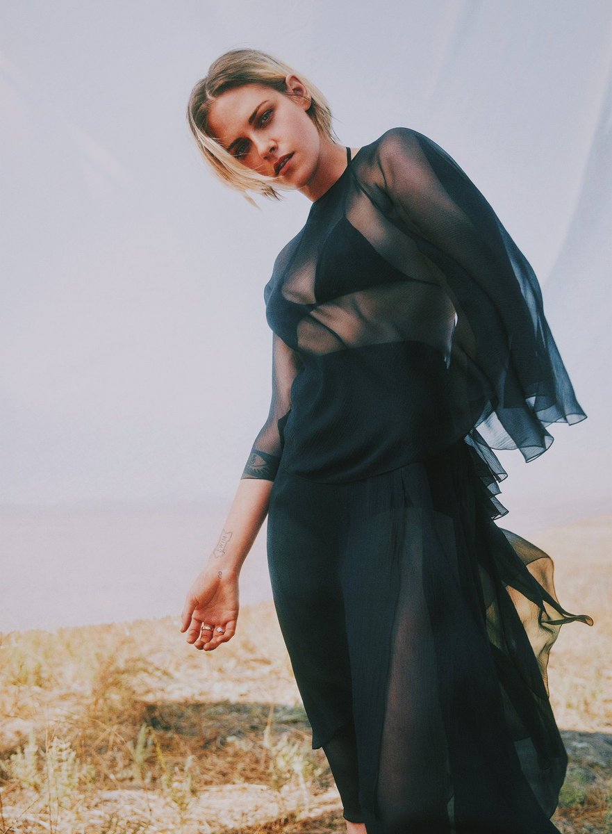 kstewpics's tweet photo. “It's one of the saddest stories to exist ever, and I don't want to just play Diana — I want to know her implicitly. I haven't been this excited about playing a part, by the way, in so long.” 
          — Kristen Stewart 🌾      
           #KristenStewart https://t.co/up1sSlLk3T