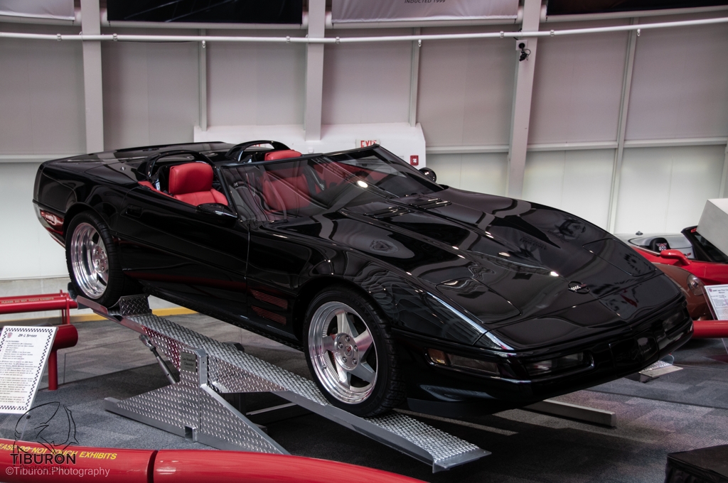 TiburonPhoto's tweet photo. More of my trip to the @corvettemuseum a few years ago. Here are some black and gray #corvette s ! Have few more #photos coming.
#photography #photographer https://t.co/e68BfTbctZ