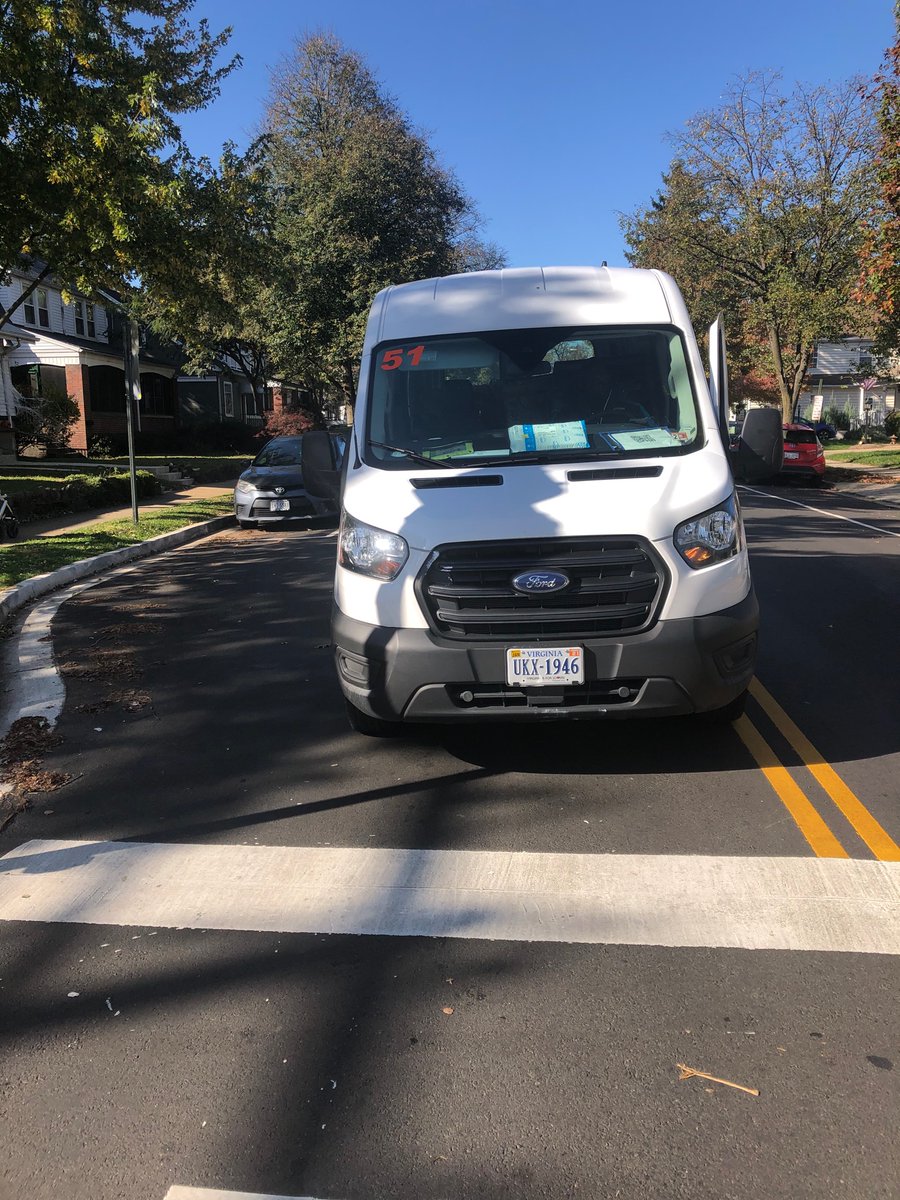 molsonme's tweet image. Amazon! Once again you have proven that your drivers stink. What driver stops in the middle of an intersection when it’s green put his flashers on leaves the car and goes and delivers packages while he’s holding up traffic. Thank you Amazon