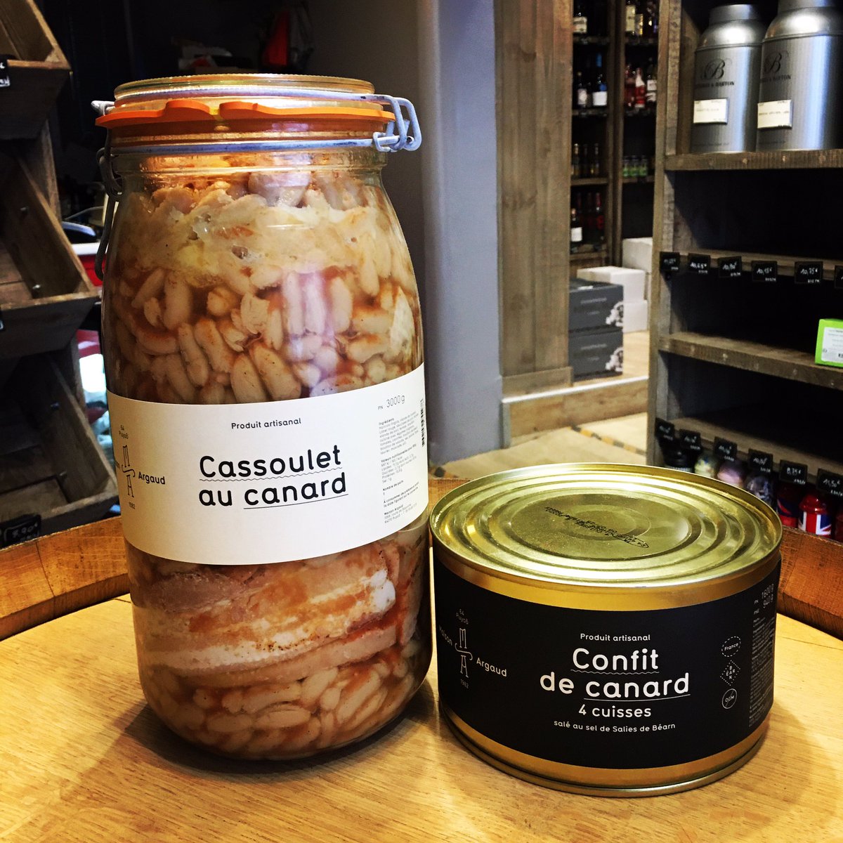 toupinouche's tweet photo. Avec la #baisse des #températures va falloir se #défendre... ;-)

 #epiceriefine #épiceriefine #garches #saintcloud #vaucresson #marneslacoquette #suresnes #villedavray #rueilmalmaison #boulognebillancourt #cassoulet #confitdecanard #maisonargaud https://t.co/lKxmaPZoVo