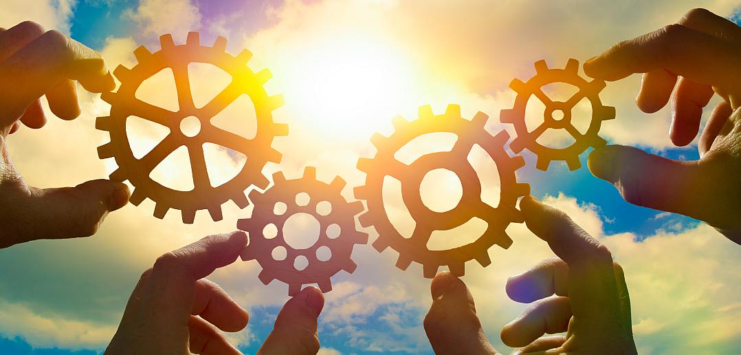 Medigros's tweet image. Wie is de zwakke schakel? Wie is de ontbrekende schakel? Welk schakeltje wil jij zijn? Wij willen verbinden! In deze bijzondere (covid-19) periode willen wij ervoor u staan, denken in oplossingen, creatief en innovatief zijn!  ... dat zijn wij! @Medigros  #verbinden #samenwerken