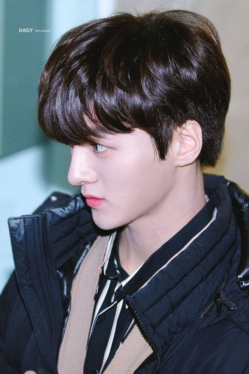 daisy_jh_'s tweet photo. 201102 퇴근🌱
#드리핀 #DRIPPIN #차준호 https://t.co/Bfcm0zTony