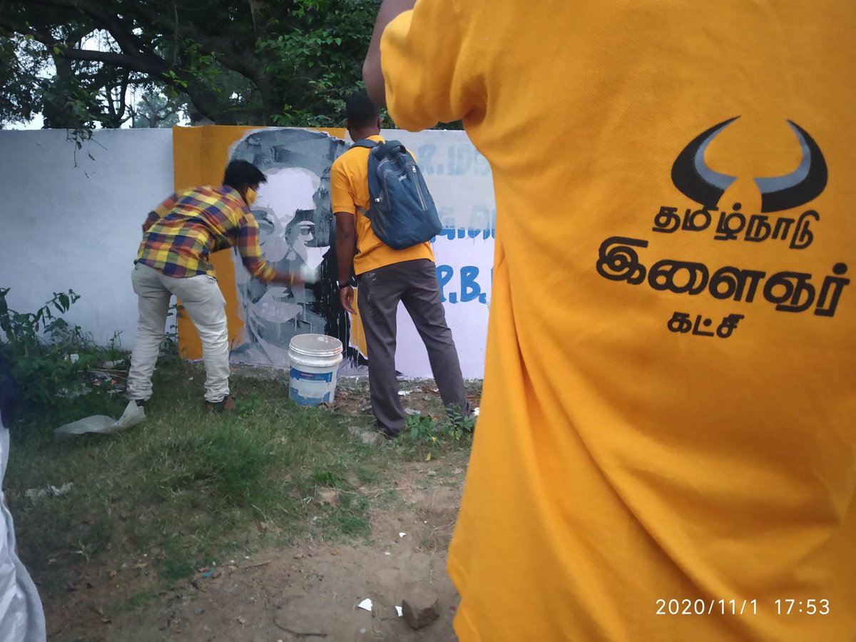TnypArmy's tweet photo. #whiteWashMovement #whiteWashMovementChellenge 
#வெள்ளைப்போர் 
அரசு கட்டிடங்கள் பொது மக்கள் சொத்து, உங்கள் கட்சி விளம்பர பலகை அல்ல.. பொது சொத்து தூய்மை காப்பது பொதுமக்கள் கடமை 
@TNYParty @Udhaystalin @rajrocke @maiamofficial https://t.co/ZeCcJVBJaO