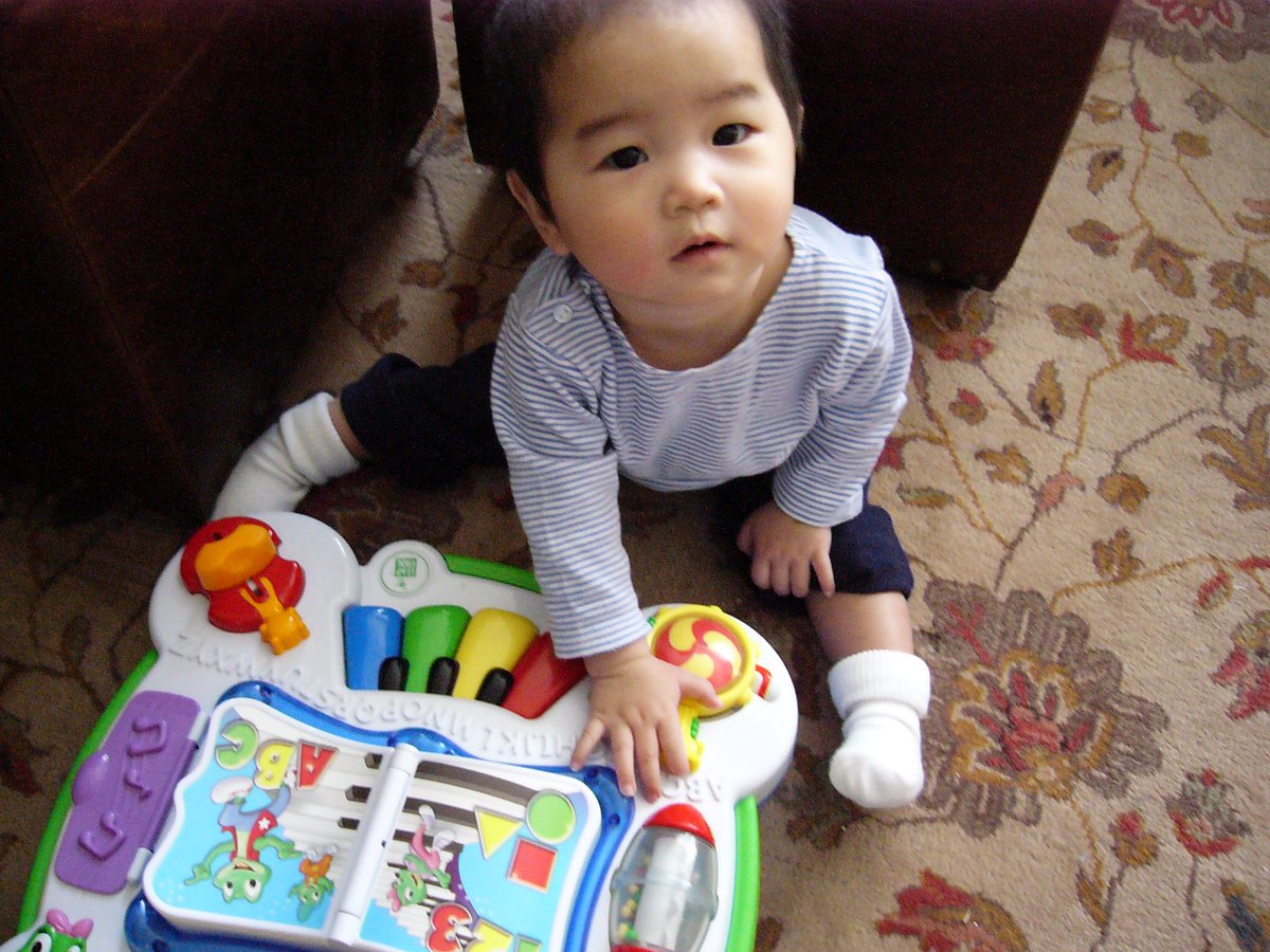 Lucy Kaplansky tweet media