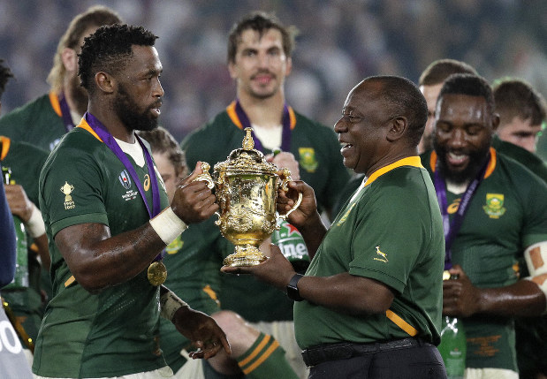 In 2019, with racial tensions at an all time high in South Africa with the radical Boer right wing spreading propaganda of a white genocide internationally, the Springboks have a Black captain, win the World Cup & have a dubiously "Black" president of the country there to lift it