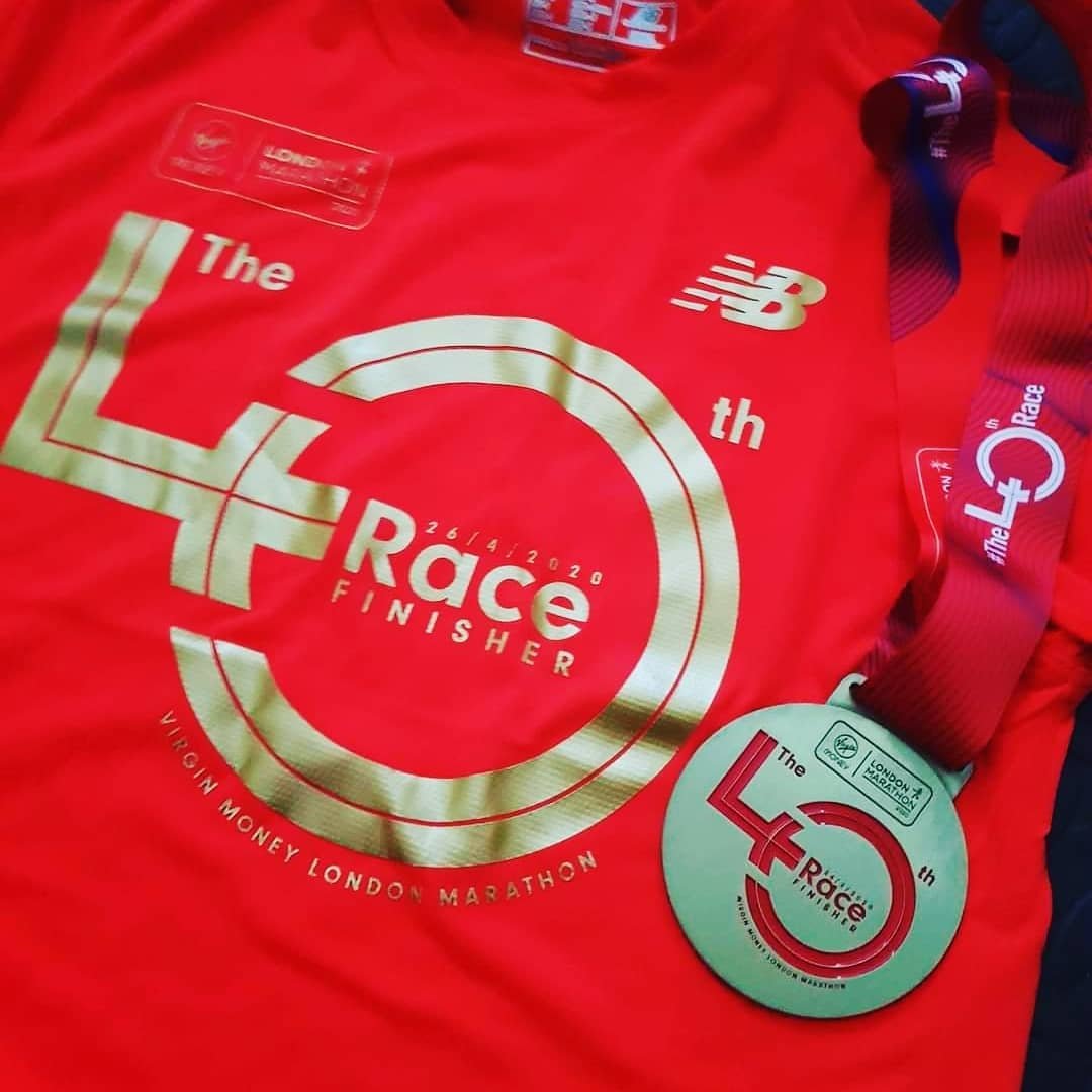 VLM2017's tweet photo. Really happy to have got my @LondonMarathon #virtualmarathon tee and bling.
That is my 4th London Marathon 🏅 now for @macmillanlocal . 

Running 13 miles against the wind and soaked to my core was an 'interesting' differentiator this year though.! 😬😳. #LondonMarathon #running https://t.co/KJr7LUAGMl