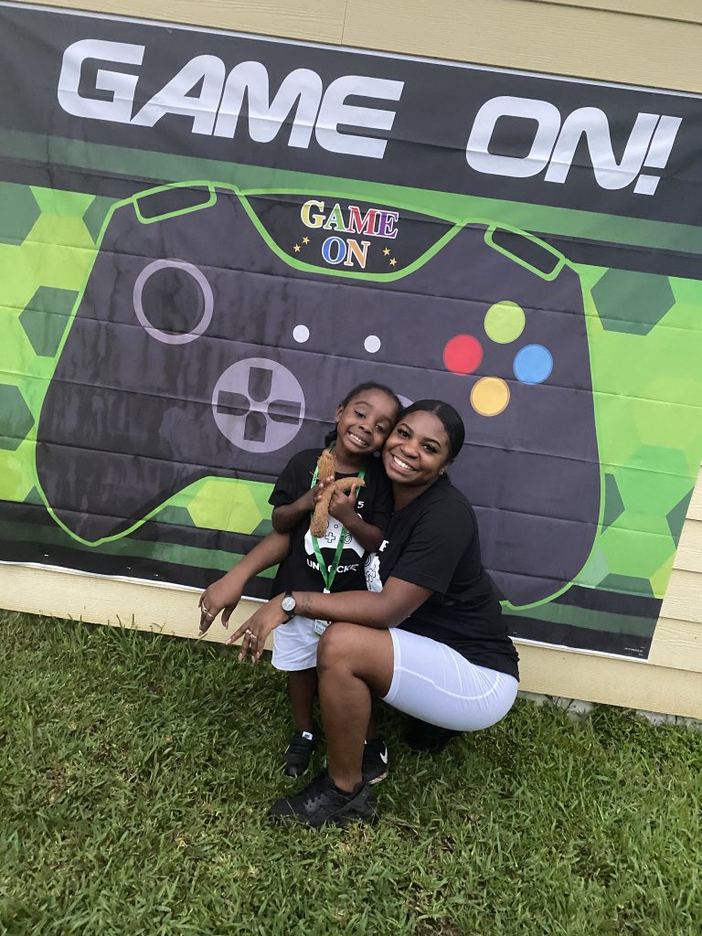 NannaCakE19's tweet photo. It’s our boy Birthday 🙌🏽🎮🤍
#Level5Unlocked 
@DopeDick93 https://t.co/E75e9uq625