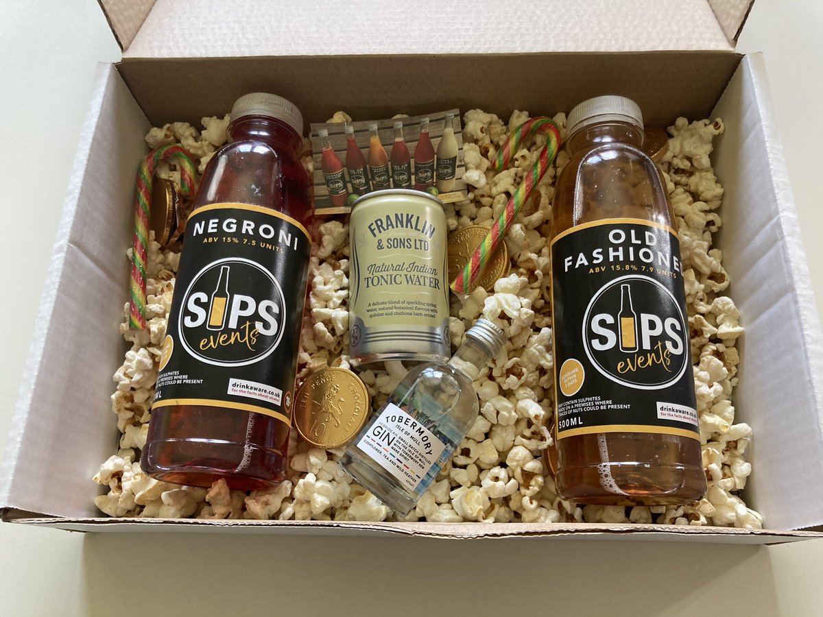 Do you know a Negroni drinker? Make their Christmas perfect with one of our #boozyboxes! #negroni #cocktails #delivery #edinburgh #nationwide <a href="/TobDistillery/">Tobermory Distillery</a> <a href="/SipsEvents/">SipsEvents</a> boozyboxes.net