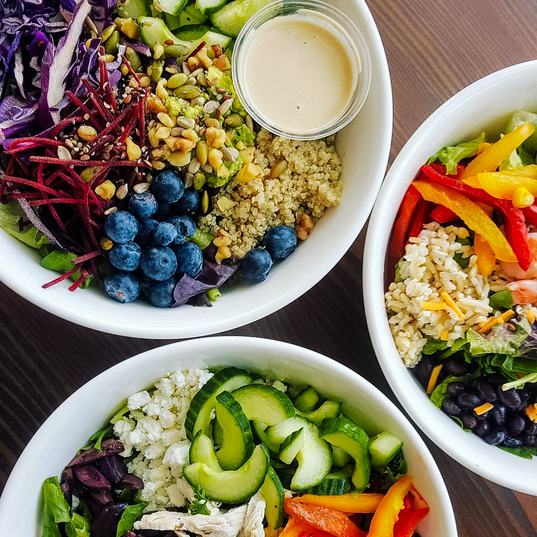 myassembli's tweet image. On this #Tasty #Tuesday we want to recognize some of our #favourite #salads. 
Bright in colour, Bold in taste, Blessed with dressing 🥗 😇

📸  goodlifevan
#SeeYouSoon