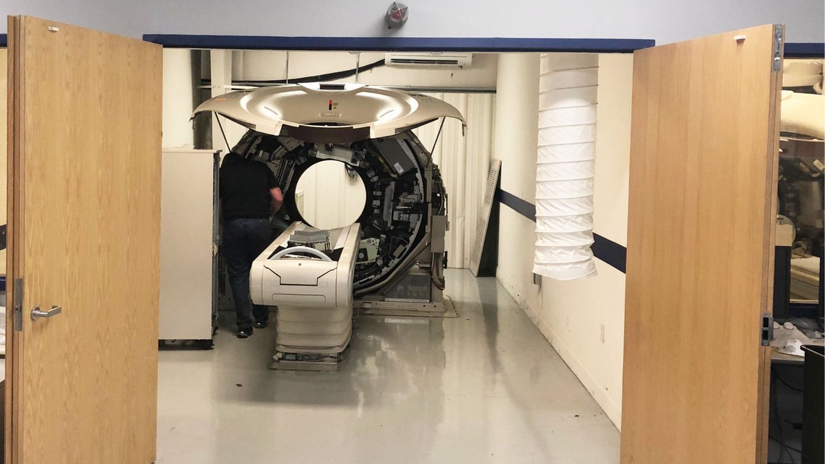 RellHealthcare's tweet photo. It’s #TestBayTuesday! This Aquilion ONE scanner has been certified and our in-house engineer, Tim, is beginning the de-install process. What systems are you working on this week? https://t.co/y8fjPx7X3g