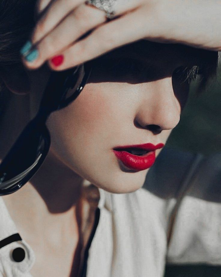 AccioTolkien's tweet photo. 🌟 Cita y responde🌟

¿Las aesthetic de qué era te gustan más?

I’m voting for Taylor Swift for Artist of the Year at the #AMAs https://t.co/Irr7l987OY