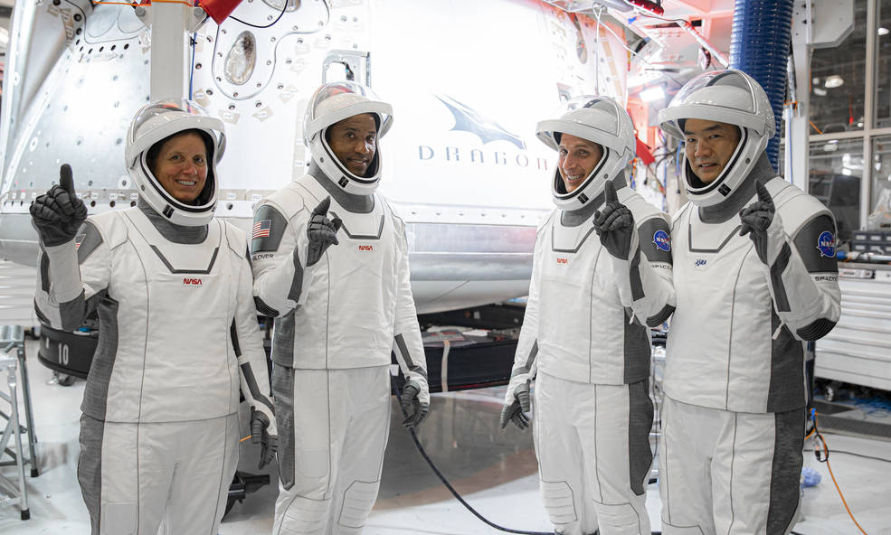 NASA's tweet photo. 📺 NASA's @SpaceX Crew-1 mission to the @Space_Station is targeted for Nov. 14, and we're giving you live coverage starting with the crew's arrival at @NASAKennedy on Nov. 8. 

See our full NASA TV schedule and be part of #LaunchAmerica history with us: https://t.co/uzYXAyFzFH https://t.co/gfIENNsUZF