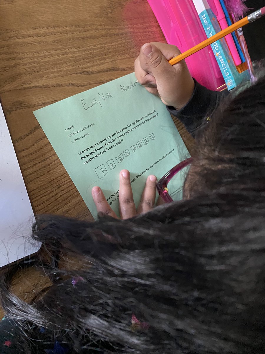 JanaeCapshaw's tweet photo. 3rd grade scholars in Ms. Rios’ class can represent and solve multiplication word problems by writing an equation! Awesome job Ms. Rios and scholars! #mesGRIT #RAMnation @MorningsideFW @vanessacuarenta @penaraul @cheriee___ https://t.co/N8yoiIxa83