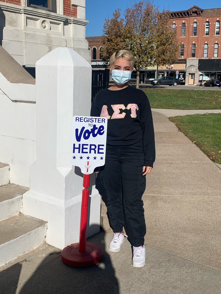 PHCWIU's tweet image. Have you voted yet??? There’s still time!!! Use your voice &amp;amp; go out and vote today!! 🗳