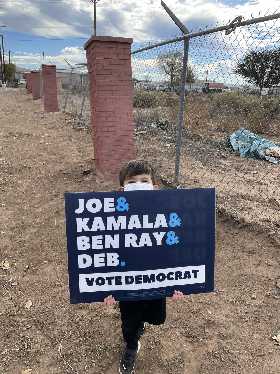 At the polls in HD10 advertising for the <a href="/NMDEMS/">Democratic Party of New Mexico</a>. #nmpol