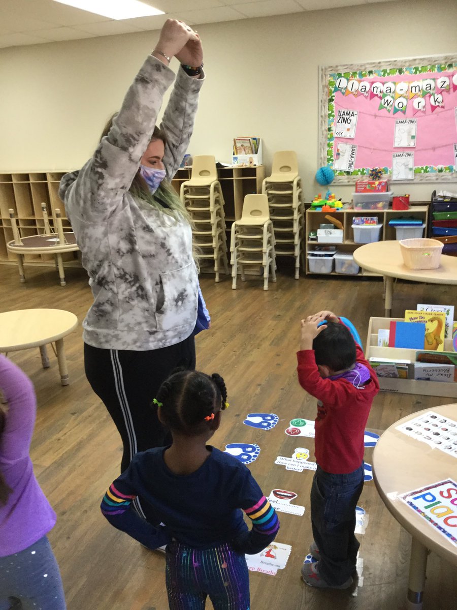 jessherrera407's tweet photo. We role play different scenarios with our three year olds while utilizing the Peace Path. (I think Ms. Maddy took her friends toy away with out asking😉) #PlanoISDSEL #PISDECCC 
#SEL #Socialemotionallearning https://t.co/STA2rzunj3