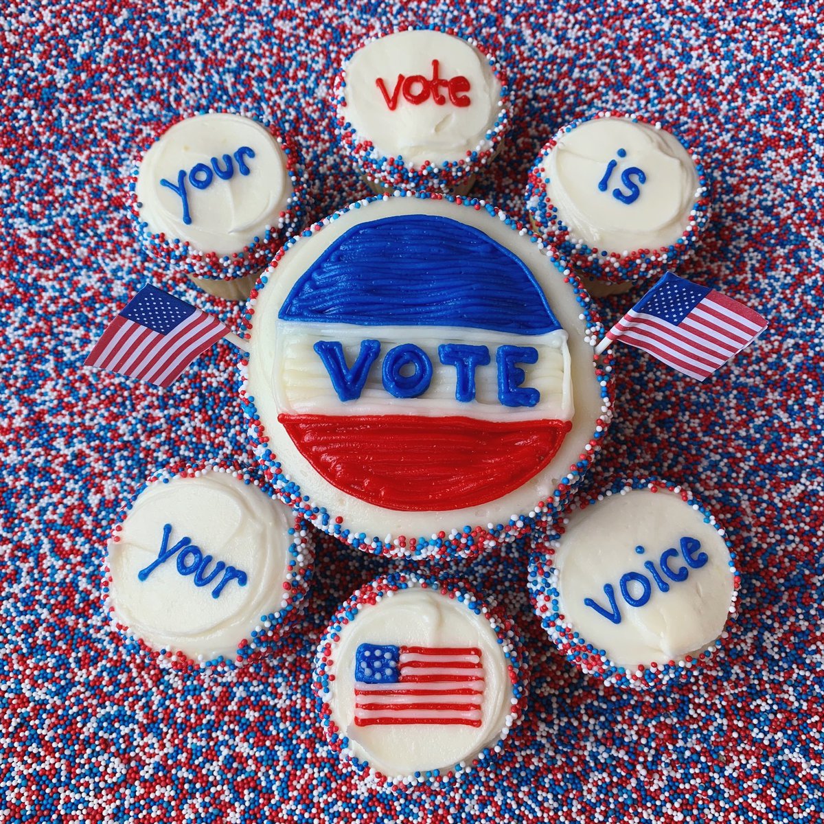 sibbyscupcakery's tweet photo. It’s Election Day! Your vote matters, your voice matters. Vote! Vote! Vote! 🇺🇸 #Election2020  #vote https://t.co/ANg1XaZiwh