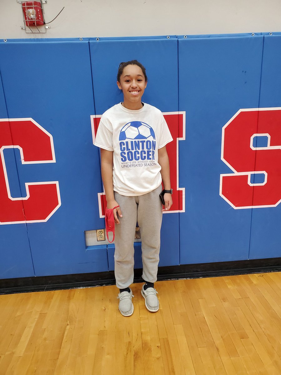 Congrats to Mercedez Brown for making MRVC West 1st team All-Conference