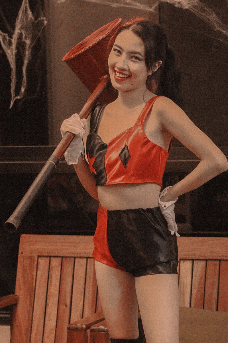 imgelaicastro's tweet photo. Flex ko lang yung costume ko na pinaghirapan gawin ng puddin ko 😚😉 #GeSel #Cutiepies https://t.co/SicrHSS3h3