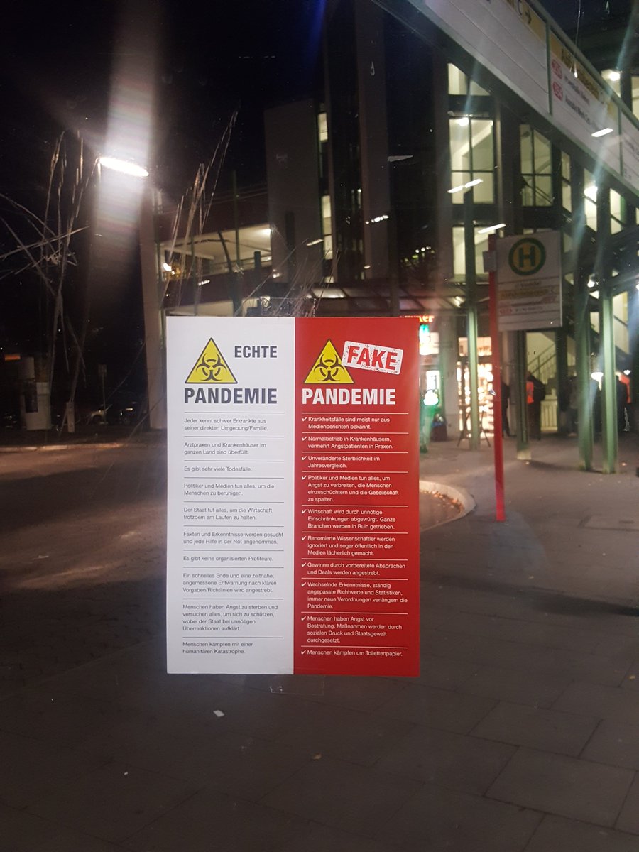 Rooki42830359's tweet photo. Achtung Schwurbler in Hamburg!!
@coronifa_hh 
Spotted veddel. https://t.co/CtTD0uxaj6