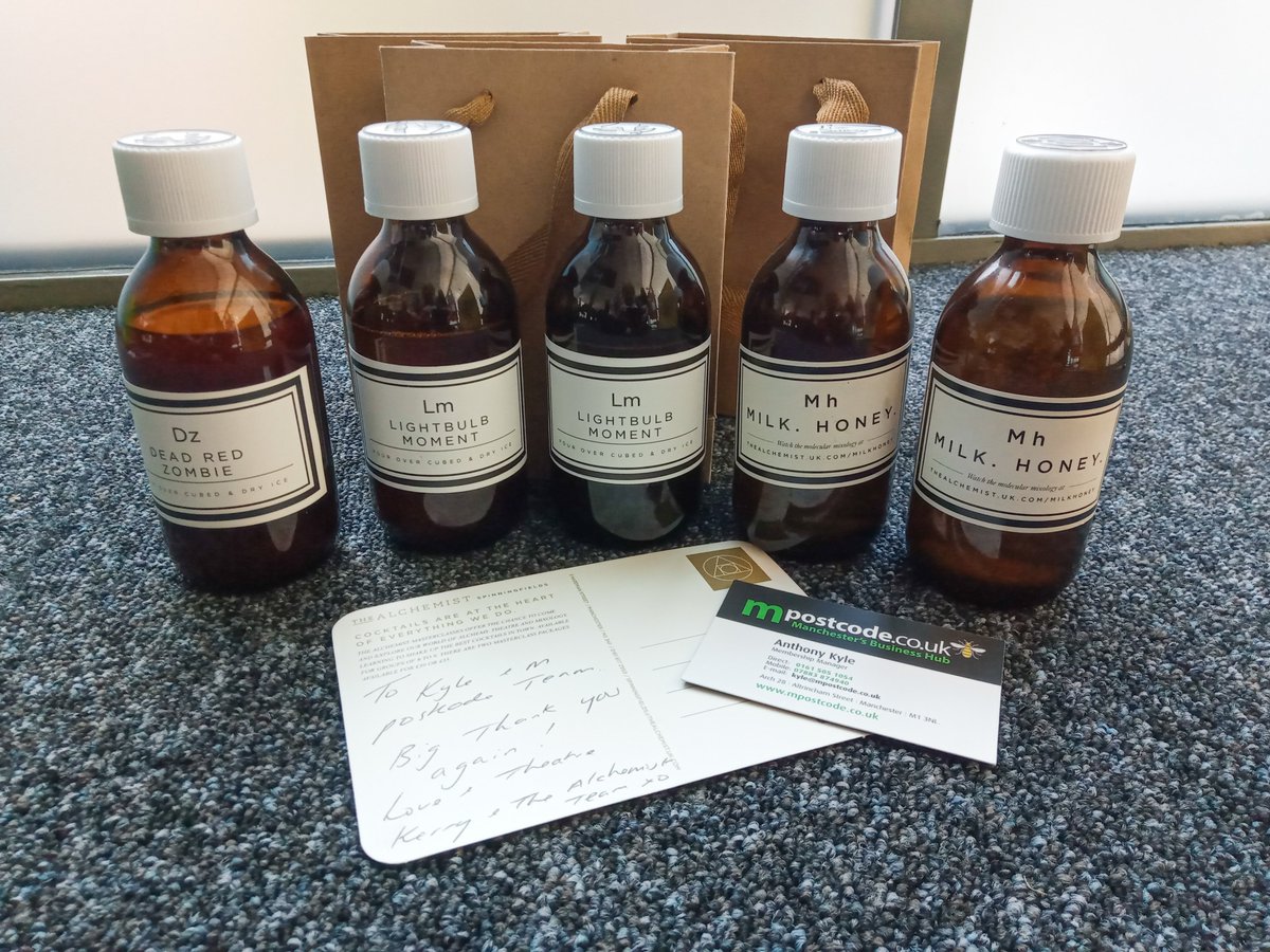 MBH_BusinessHub's tweet photo. Thank you to Kerry from @TheAlchemistUK for dropping off some cocktails for our office todayπΉthey were greatly appreciated by our teamπ
#networking #network #manchester #manchesterbusiness #businessnews #event #events #mpostcode #businessnetworking #onlinenetworking #cocktails https://t.co/7xnyprCR2X