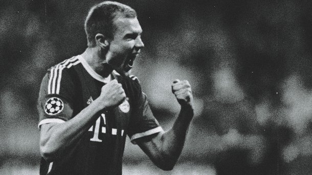 bayern with an outstanding comeback winning 6-1 against Porto at home after losing 3-1 in the first leg