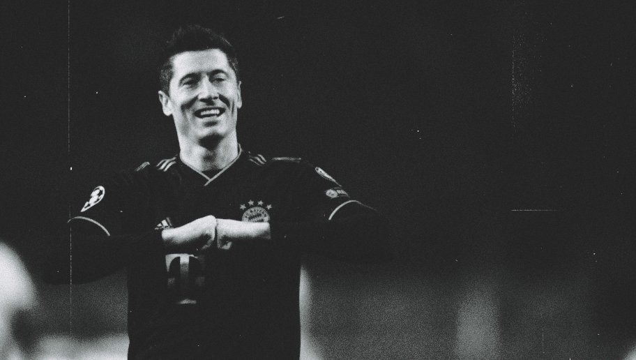 Robert Lewandowski becoming the fastest player to score 4 goals in Champions League history by scoring 4 in only 14 minutes against Zrvena Zvezda