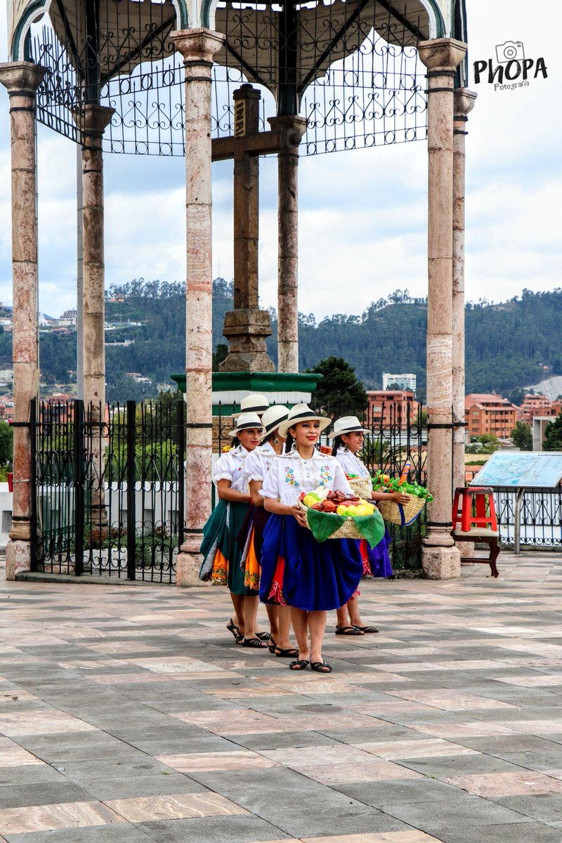 Popacanuto's tweet photo. Por eso te quiero cuenca @CCInoticias 
Por tus cholas buenas mozas, Por tus longos bien plantados,  por tus mañanas preciosas y tus cielos estrellados. https://t.co/IvYDvroBt4