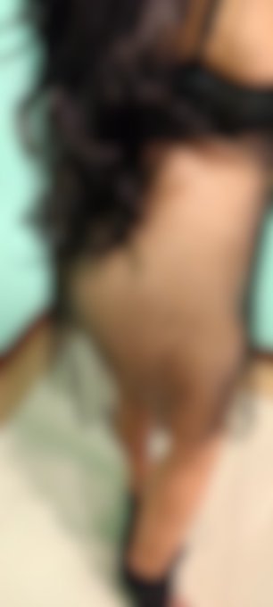 Sign up to my Modelhub Fan Club to see this brand-new exclusive photo: https://t.co/0nLvbb5tB7 https://t