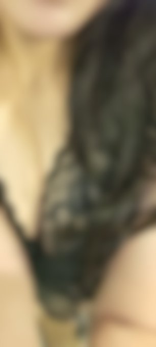 Sign up to my Modelhub Fan Club to see this brand-new exclusive photo: https://t.co/0nLvbb5tB7 https://t