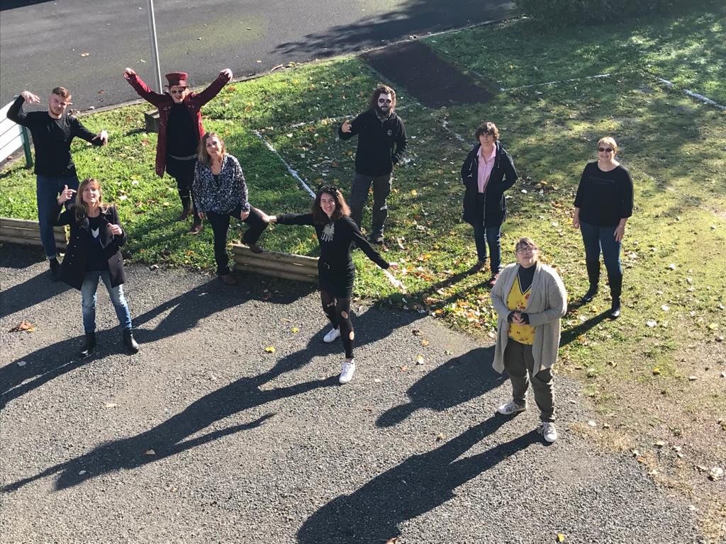VisuelLSF_NAq's tweet photo. #formation_continue #langue_des_signes #cours_intensifs #CPF #centre_de_formation #Certificat_des_Compétences_LSF #LSF #communication #formation #langue #accessibilité #sensibilisation #interaction #certification #metier_d_avenir #Nouvelle_Aquitaine #Gradignan #Bordeaux #Gironde https://t.co/Cw1CLCad3B