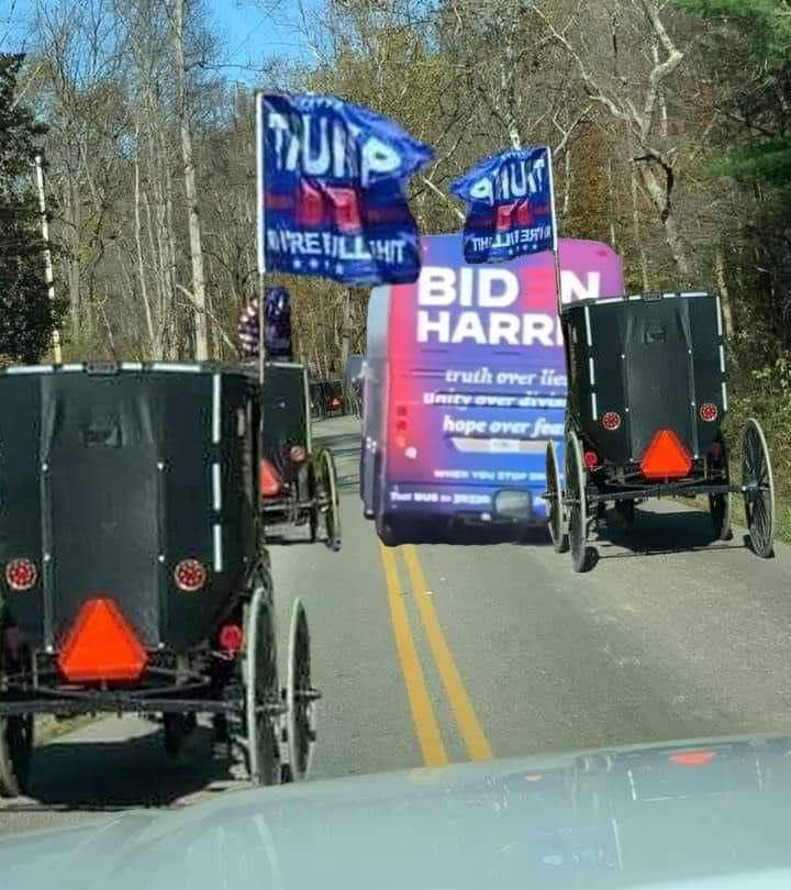 😂 Oh my gosh!
Even the Amish are running a Biden campaign bus out of town!