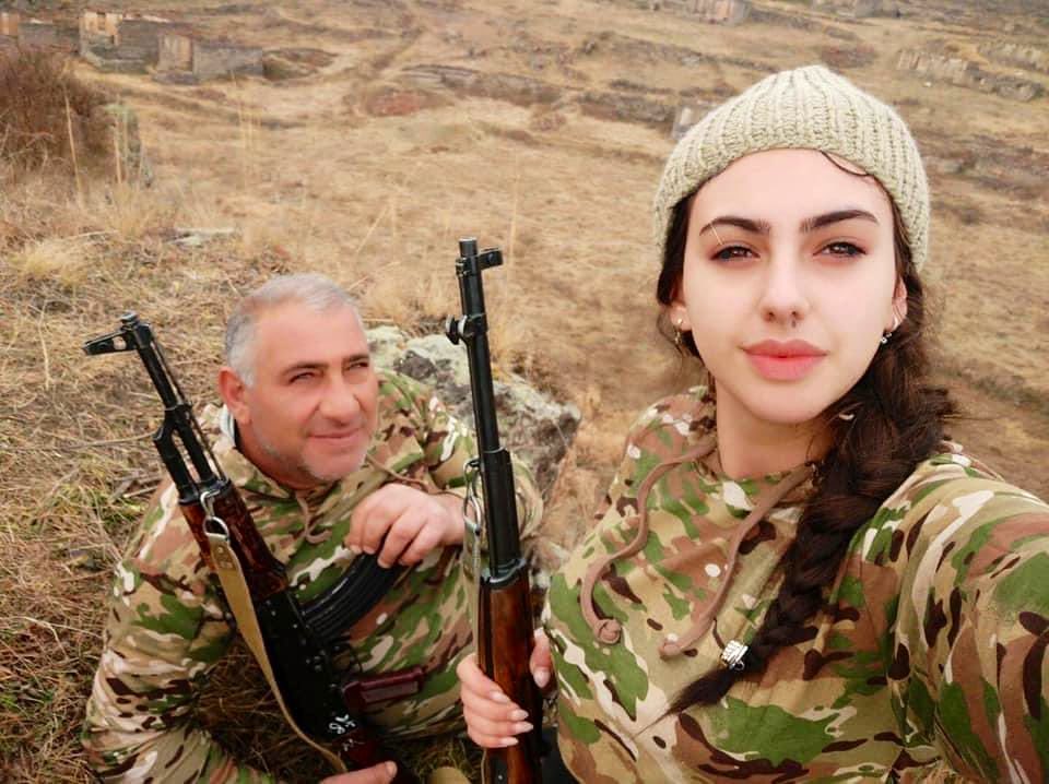 Karabakh_MoD's tweet photo. #Artsakh: A father daughter duo defending Homeland. https://t.co/ibynUqZXaU