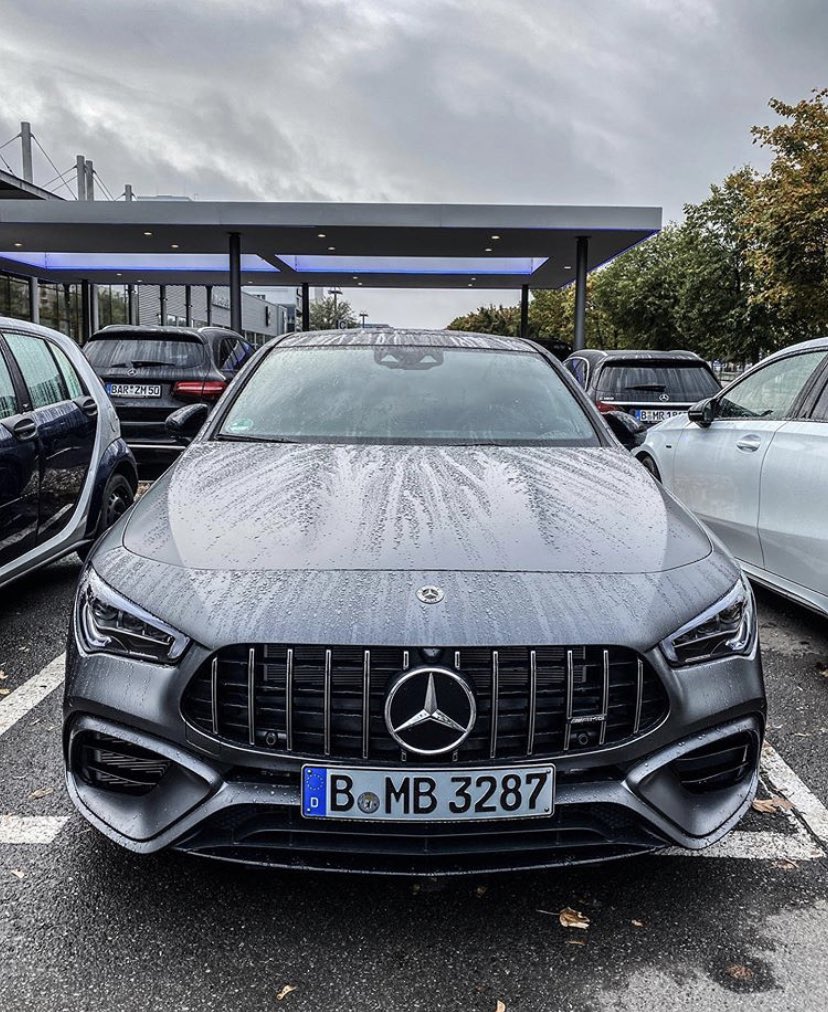 CLA Shooting Brake 45s, vraiment un gros fiak ptn 🍑