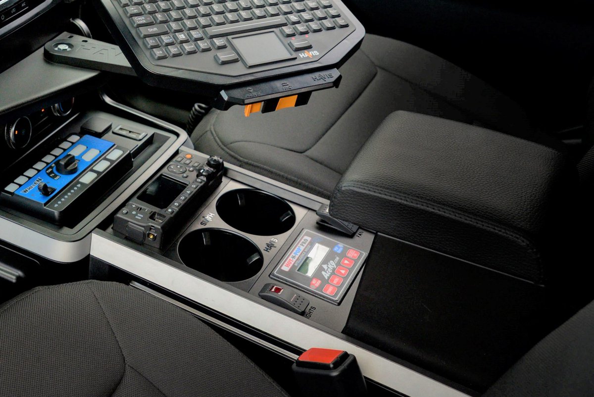 TJMaddenAssoc's tweet photo. Havis, Inc is changing the game with the all new VSX console for the 2020  Ford Motor Company Police Interceptor Utility.  Check out the link below for additional details:
https://t.co/2UTZ9ossht
#havisequipped #police #publicsafety #ford #policecars #thinblueline #thinredline https://t.co/0fjWhvvXfM