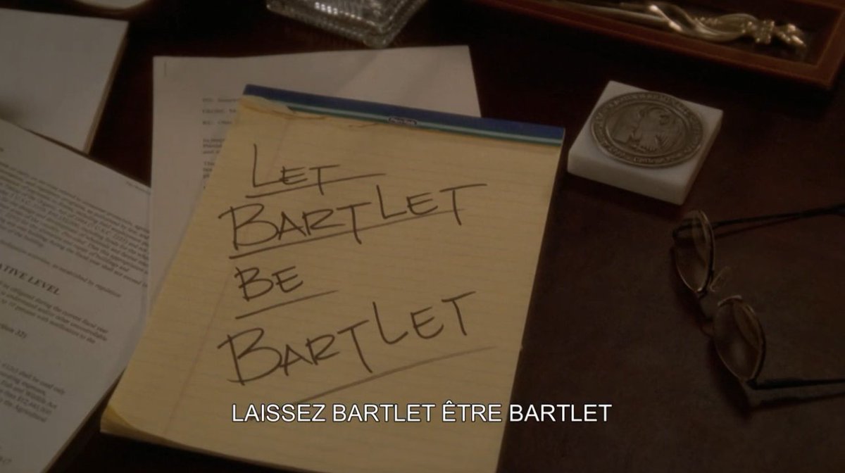 Fin de s1e19, on sentait que ça le titillait depuis un moment, et Sorkin sort de sa manche une autre fin en apothéose, dont il écrit le crescendo comme un film de sport, genre autour duquel il a toujours musardé, de SPORTS NIGHT à MONEYBALL, pour accoucher d'un slogan imparable.