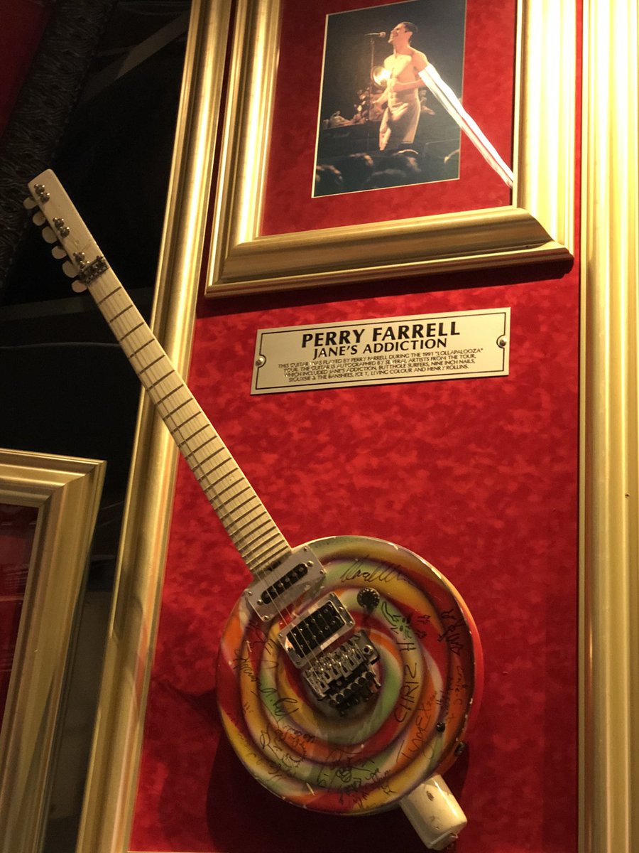 Thesweeed's tweet photo. @perryfarrell Look what I found at Hard Rock Cafe , Gothenburg 🤟🏼🇸🇪🤟🏼Sweden https://t.co/pUzpVfQzeR