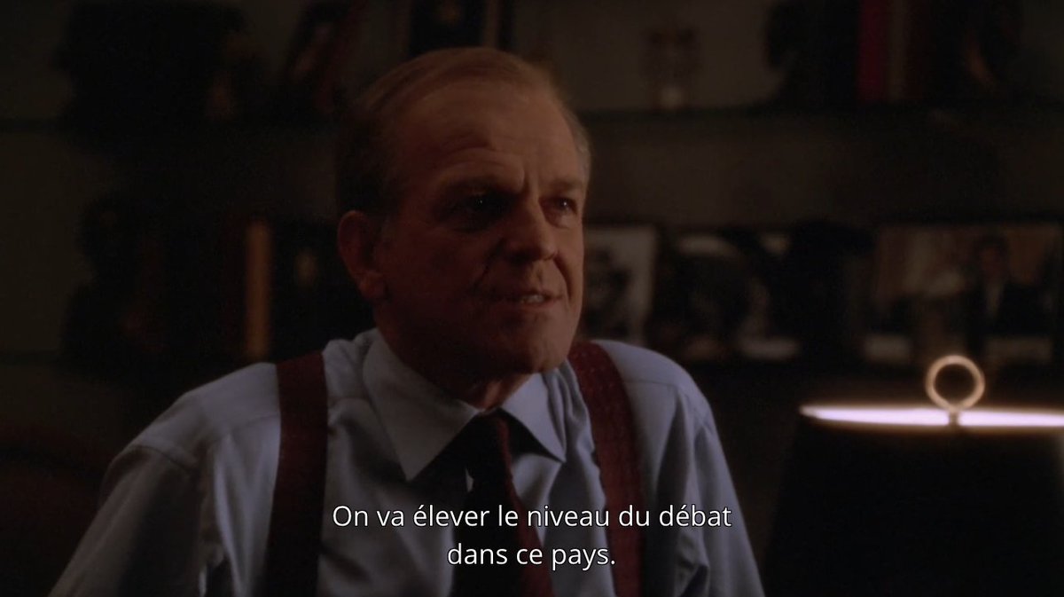 Ce double pep talk de Leo, transformé en entraîneur galvanisant une équipe à la traîne, c'est le moment ANY GIVEN SUNDAY de Sorkin, lyrique sans craindre le too much, où mm la musique de Walden se met au diapason, en intégrant des sonorités quasi électro pour booster le rythme.