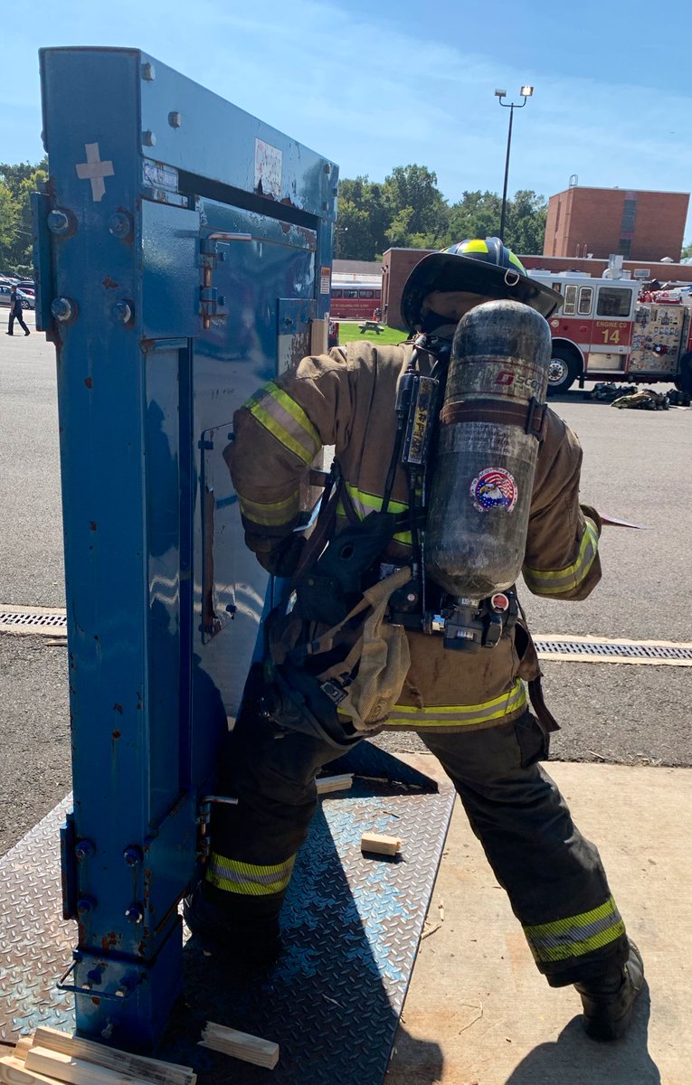 It’s said there is nothing that firefighters can’t get into. Here one of #DCsBravest recruits practices one person forcible entry techniques.