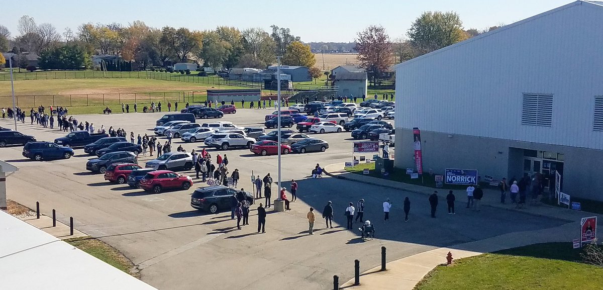 765Jason's tweet image. This has been the line at Highland MS since 6:30a.m. Almost to CrossSt.  #MadCoVotes
@HeatherinIND  @hunt_Rob