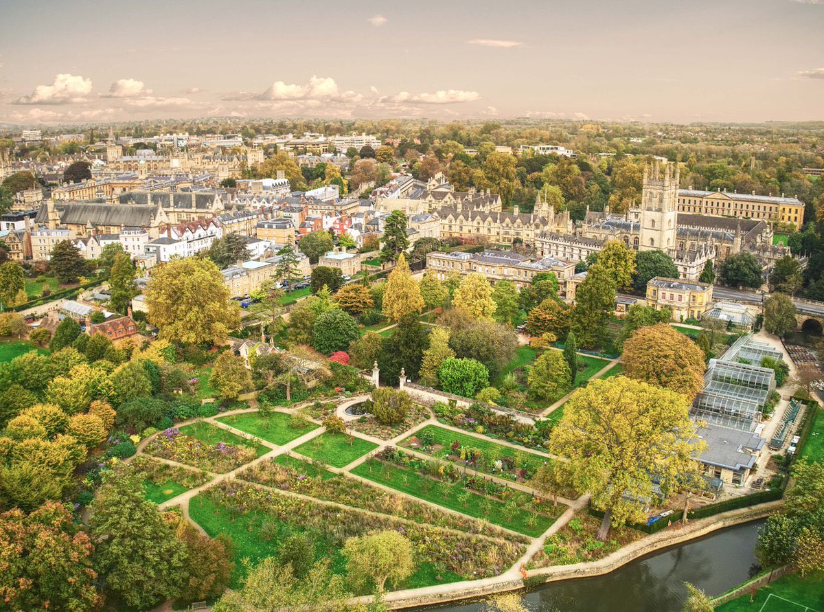 bernarddonoghue's tweet photo. I am delighted to confirm that the @GOVUK regulations on the English lockdown restrictions have just been published &amp; we have won our request for the outdoor elements of #BotanicGardens to remain open, only their indoor elements (green / glasshouses &amp; biodomes) must close. Thanks https://t.co/DLzim5essb