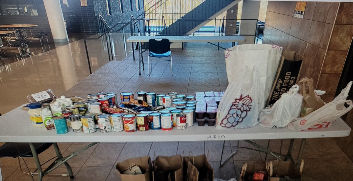 Many thanks to <a href="/CNHS_StudCo/">CNHS Student Council</a> for organizing the collection of 300 pounds of food for Bountiful Basket. Proud of these young leaders for working on behalf of those less fortunate, in these challenging times. @chanprincipal @ChanHighAP <a href="/chanstormAD/">Storm Athletics</a> <a href="/StormBoosters/">Storm Chasers</a> <a href="/ISD112/">E Carver Co Schools</a>