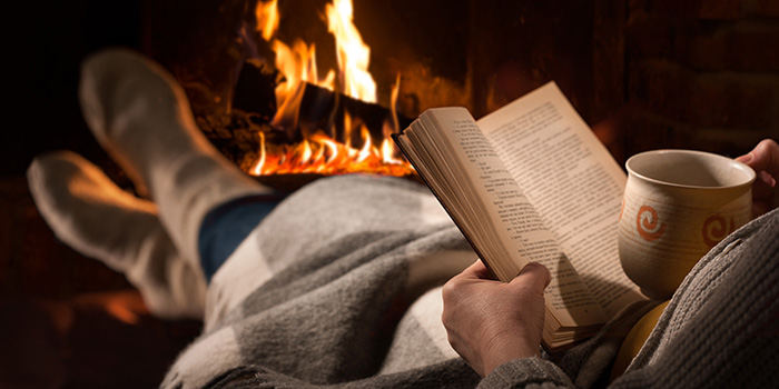 Chapitre.com, acteur 100% français du e-commerce,  ouvert 24H/24 !
Pour vous accompagner nous proposons la livraison à domicile à 0,01€ dès 15€ d'achat. Préparez Noël, nous vous faisons vos paquets cadeaux pour seulement 0,99€.
#ecommercefrance depuis 1997