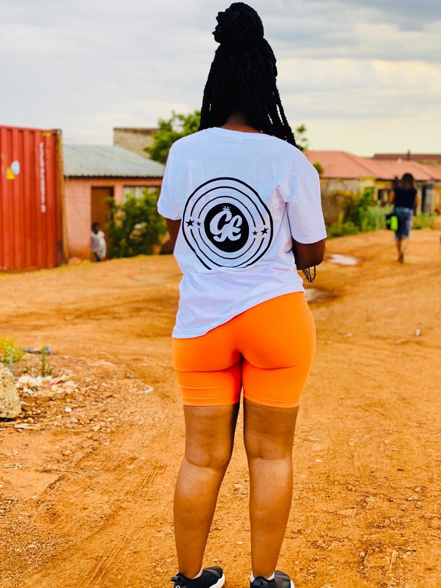 GangEngalali's tweet photo. Just Dropped !!
 
Tights R150 
Basketball Tee R200
 Combo Tight +Basketball Tee = R R350

  0814975053☎️
@MkhindoS 🛒🛍

we deliver Everywhere ☺️☺️😍 https://t.co/6r11ZcmWyh