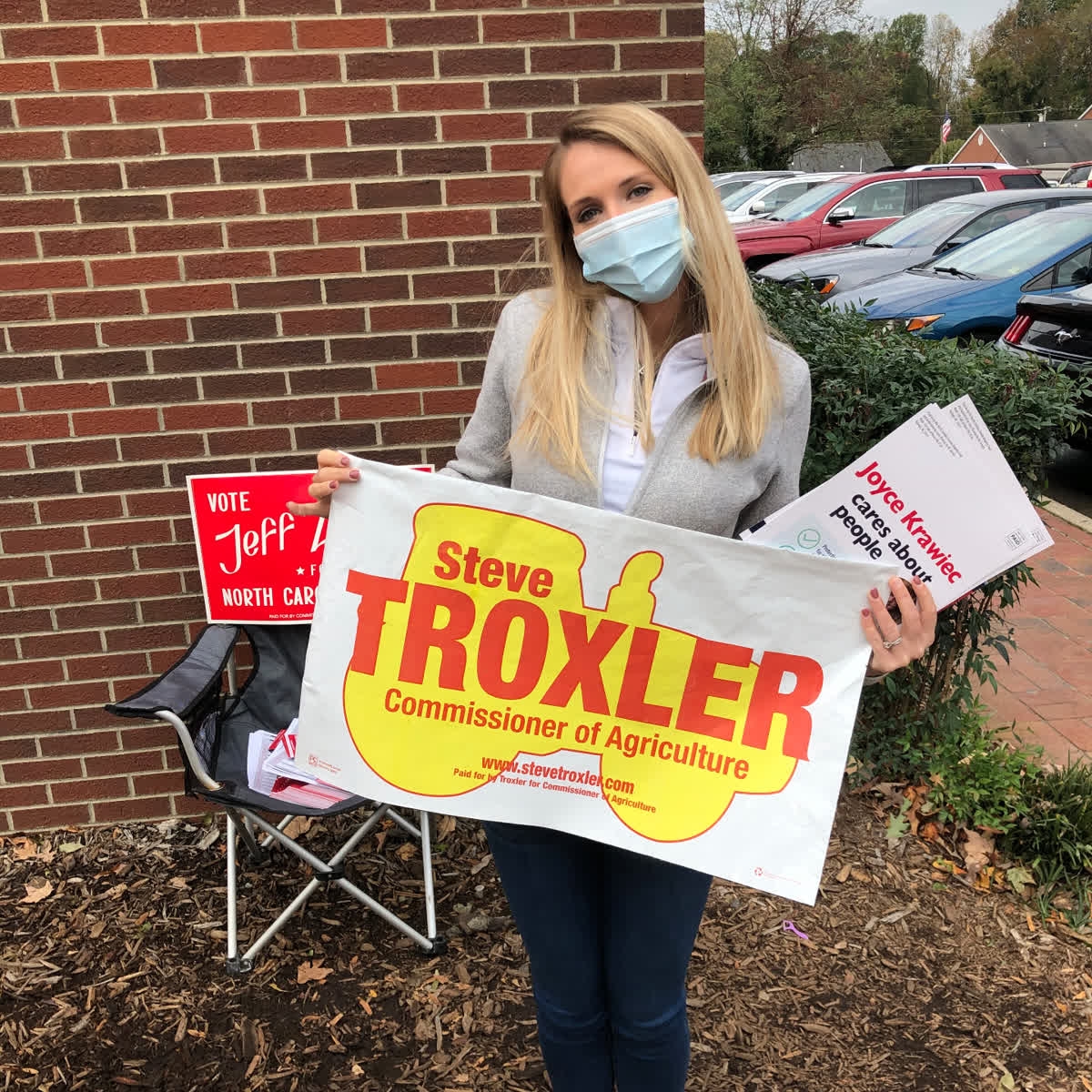 It’s lunch hour, plenty of time to get out and vote for Steve Troxler for Commissioner of Agriculture! #GotToBeNC #NCAgriculture