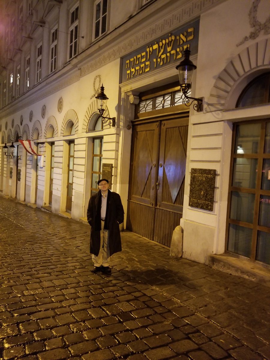 16.31a/ Almost to the day, one year ago, my wife took me along on a business trip to  #Vienna. Last night's tragedy hits hard; I feel like I was just on those streets. It's an amazing city, but the history showed me how difficult it is to be in the Diaspora